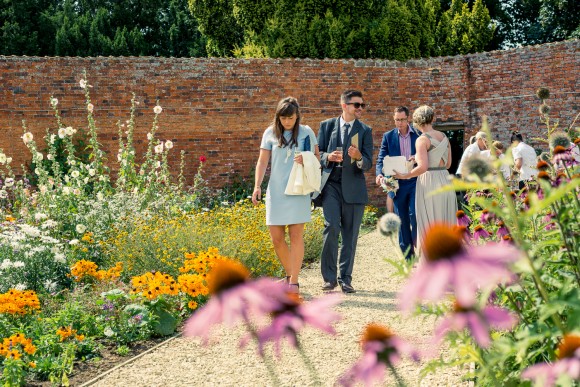 a walled garden wedding (c) Graeme Oxby (16)