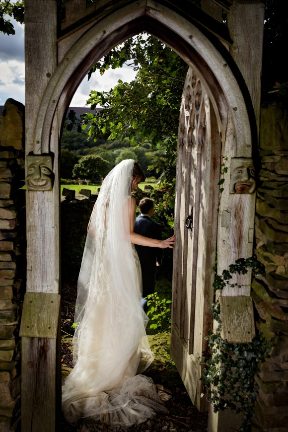 A DIY Wedding at Woodthorpe Hall (c) Alex Abbott (33)